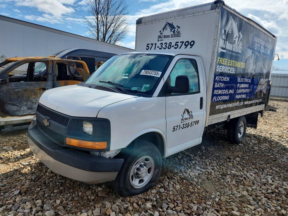 2016 Chev Rolet Express BOX Truck
