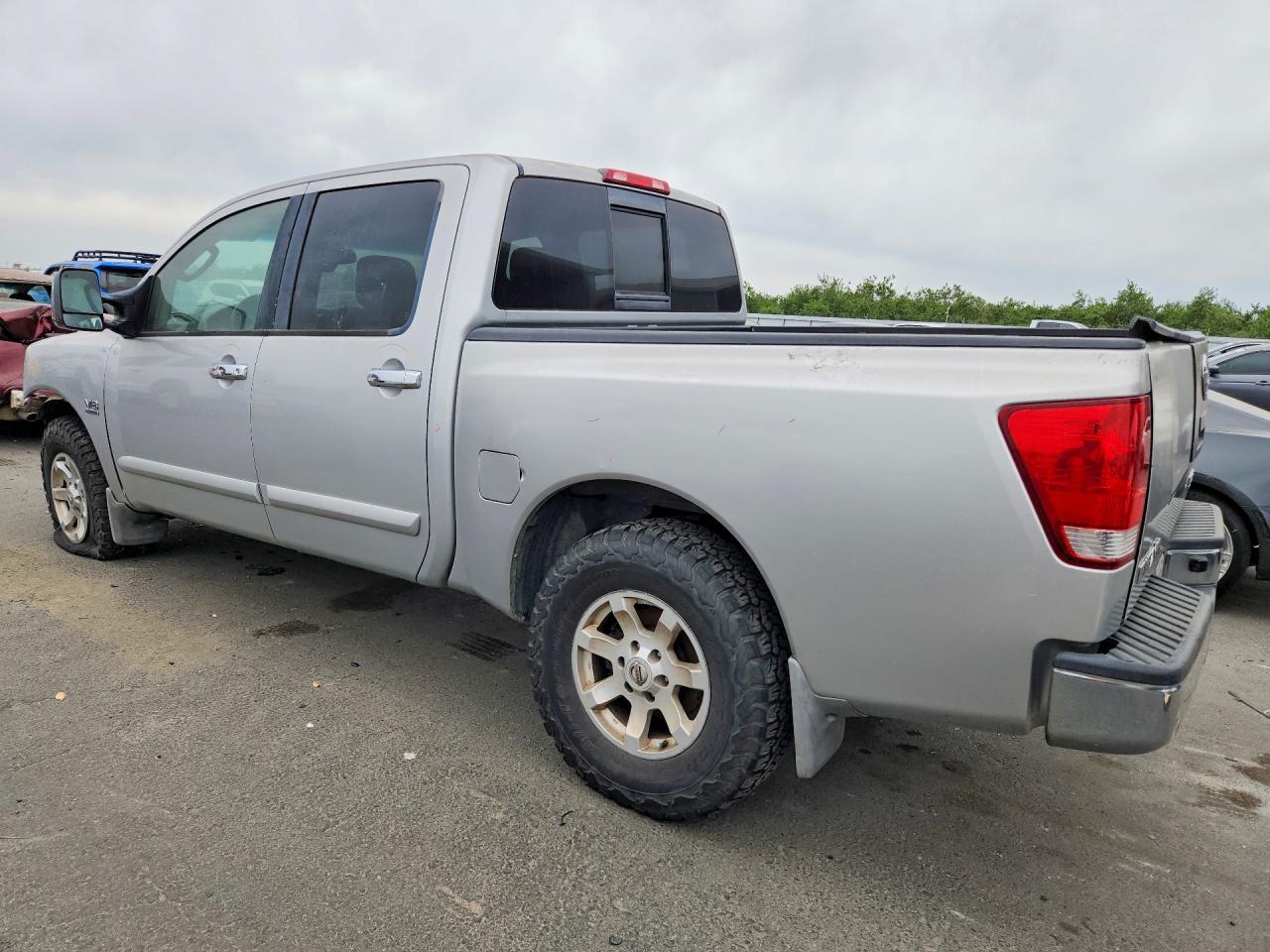 2004 Nissan Titan XE