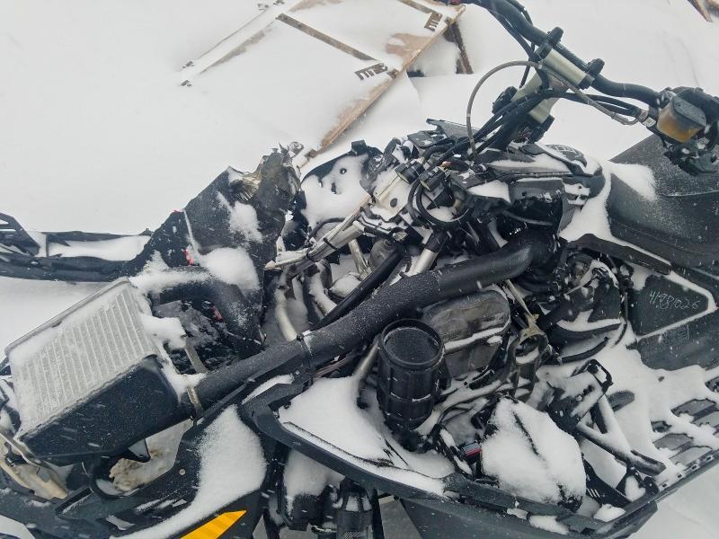 2024 Skidoo 2024 SKI-DOO Renegade X-RS 900 A