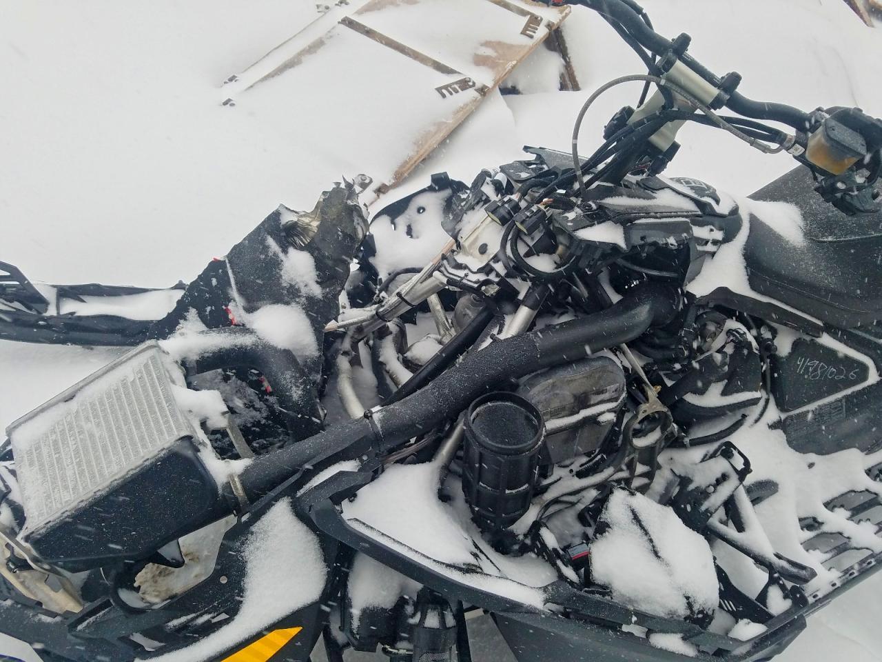 2024 Skidoo 2024 SKI-DOO Renegade X-RS 900 A