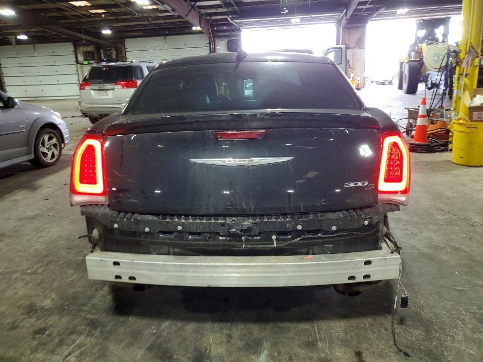 2019 Chrysler 300 s