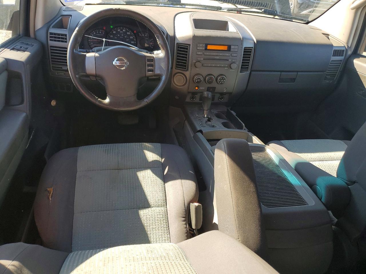 2005 Nissan Titan XE