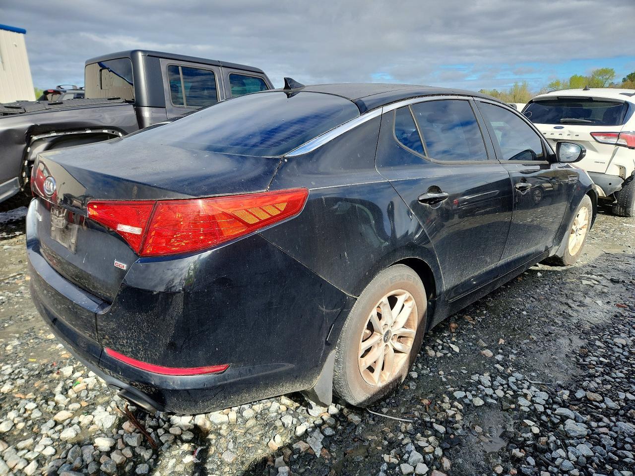 2011 KIA Optima lx