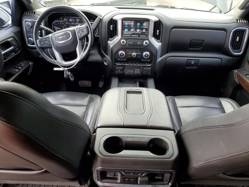 2020 GMC Sierra K1500 SLT