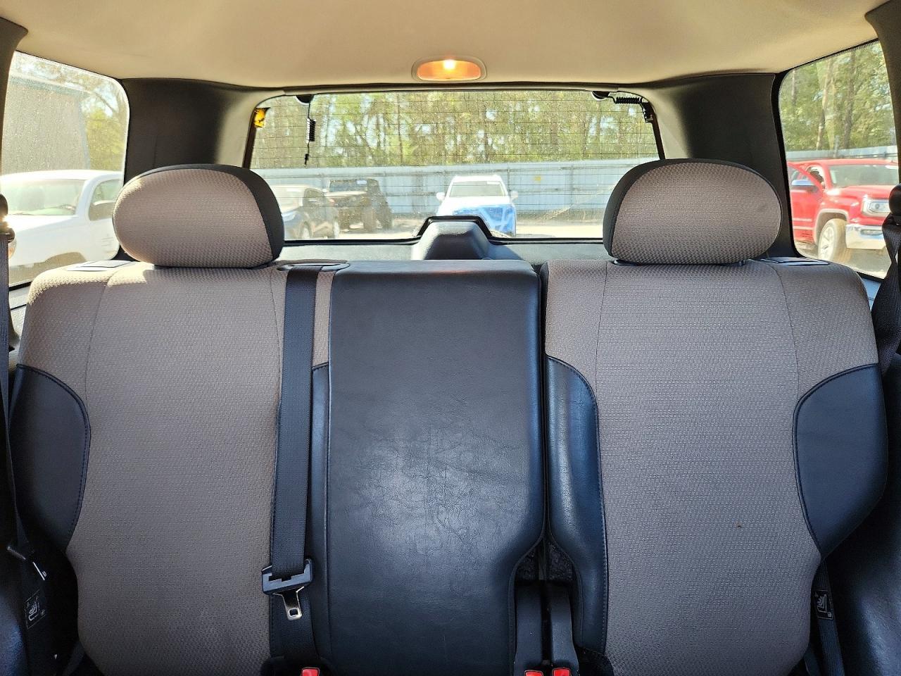 2004 Jeep Liberty Sport