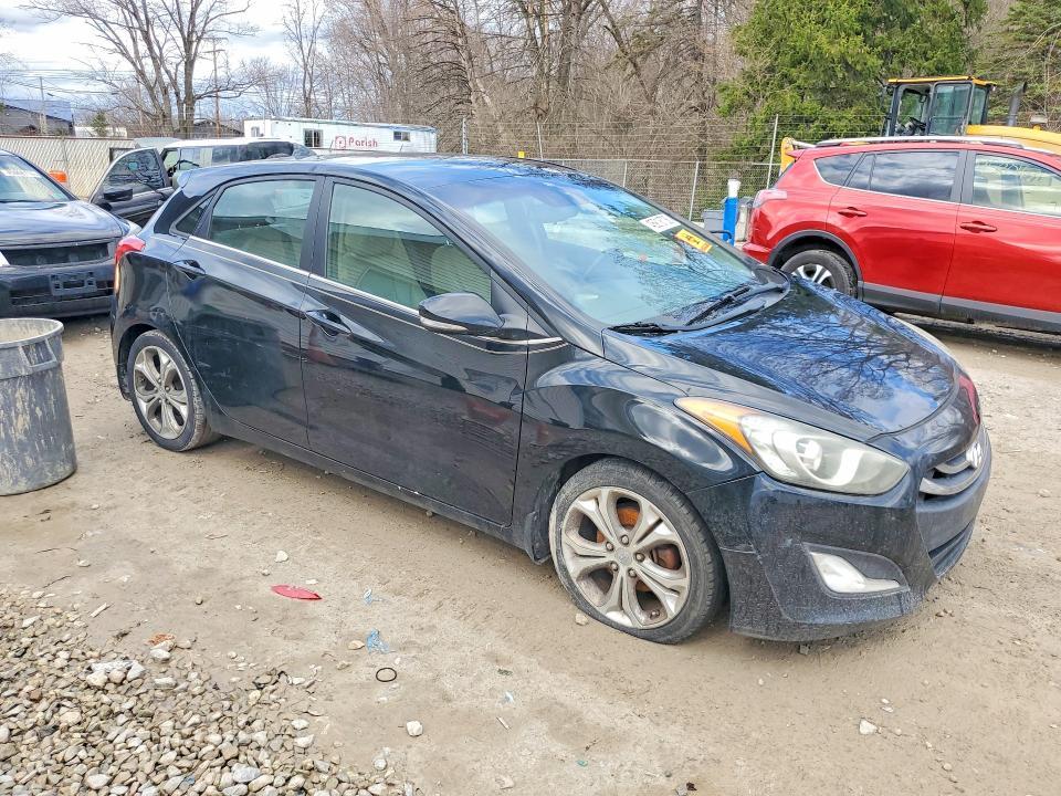 2013 Hyundai Elantra gt Base