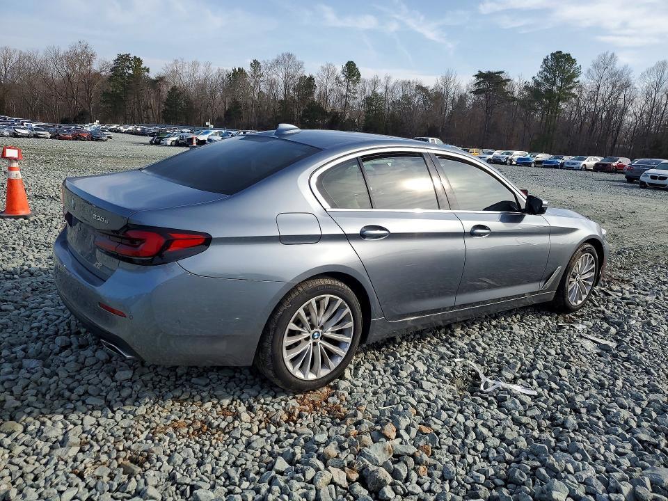 2021 BMW 530e