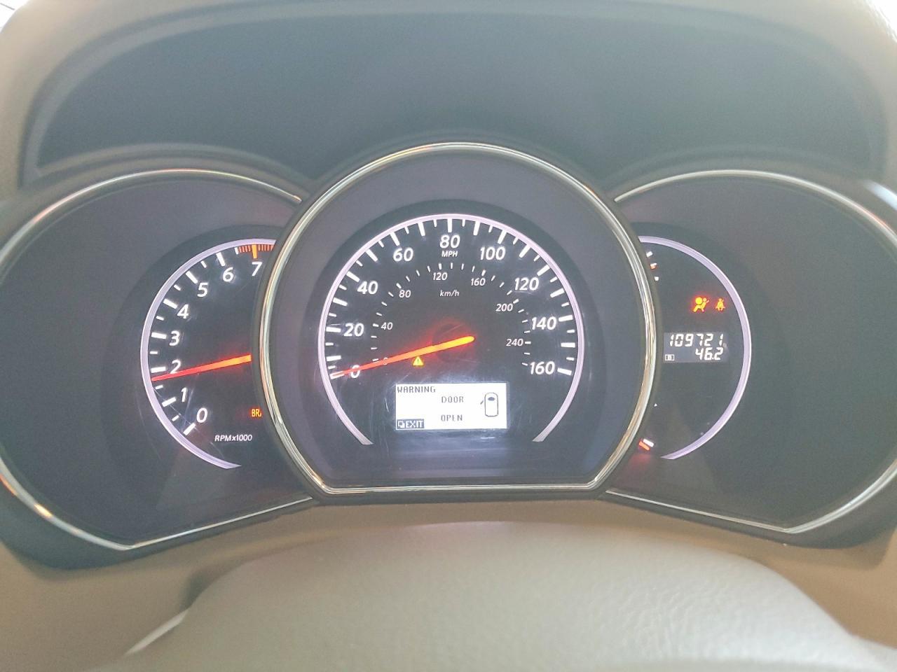 2012 Nissan Murano s