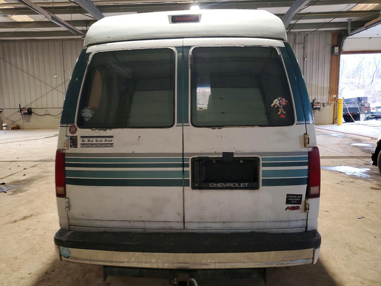 1993 Chev Astro