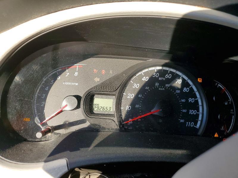 2014 Toyota Sienna le 8-passenger