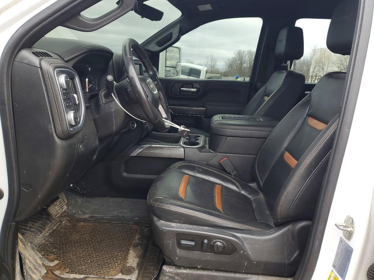 2022 GMC Sierra K2500 AT4
