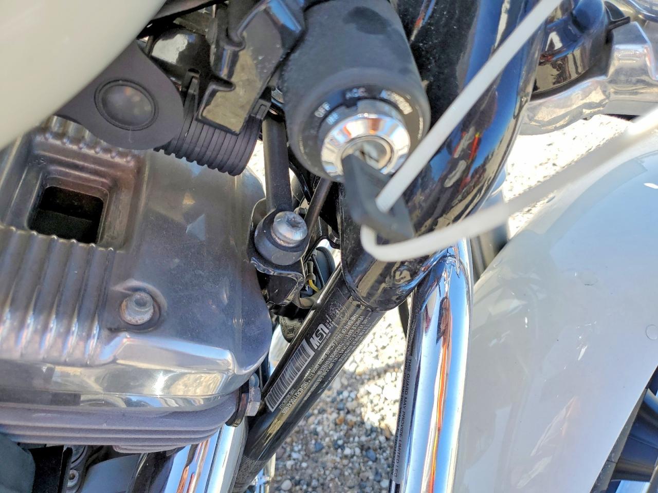 2013 Harley-Davidson XL883 Superlow