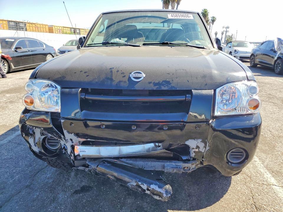 2004 Nissan Frontier XE-V6