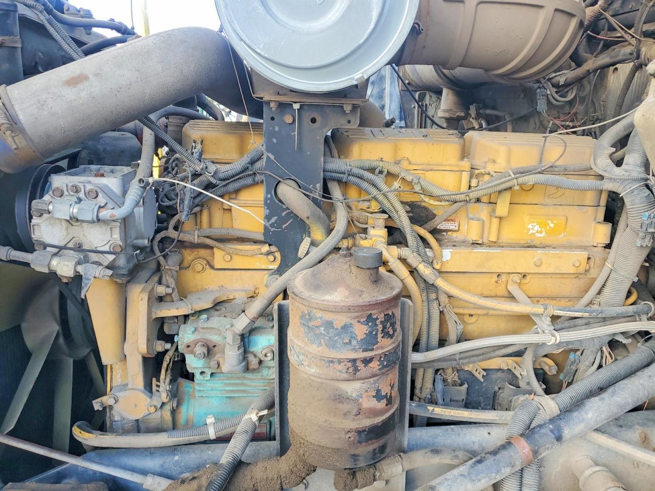 2000 Kenworth T800 Dump Truck