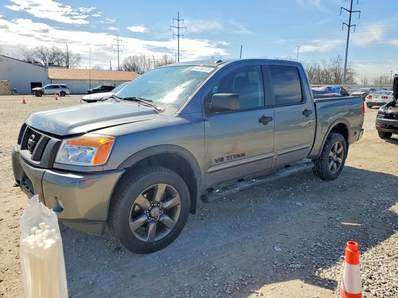 2015 Nissan Titan SV