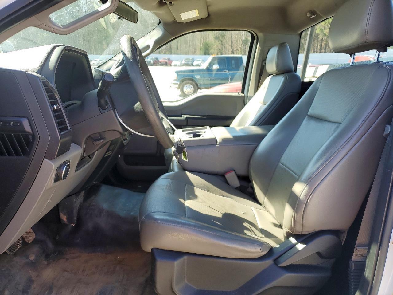 2017 Ford F150 Lariat