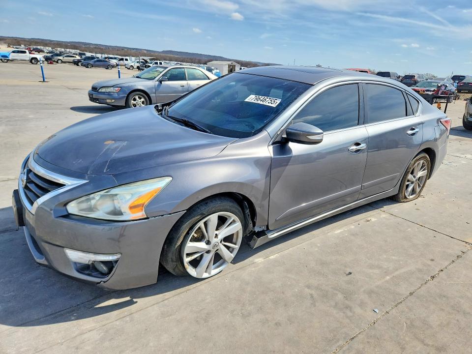 2015 Niss Altima sv