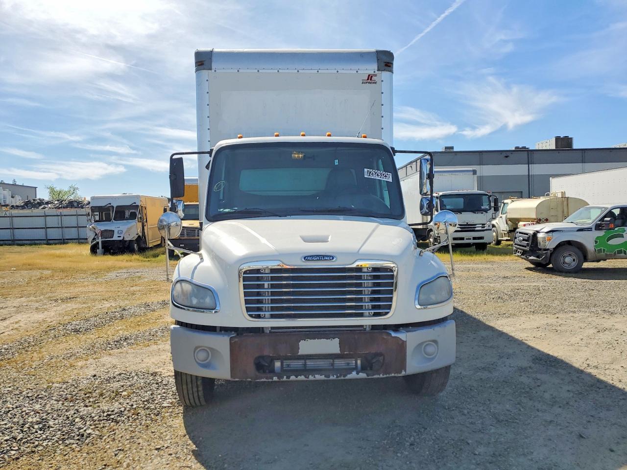 2014 Freightliner Business Class M2 box Truck