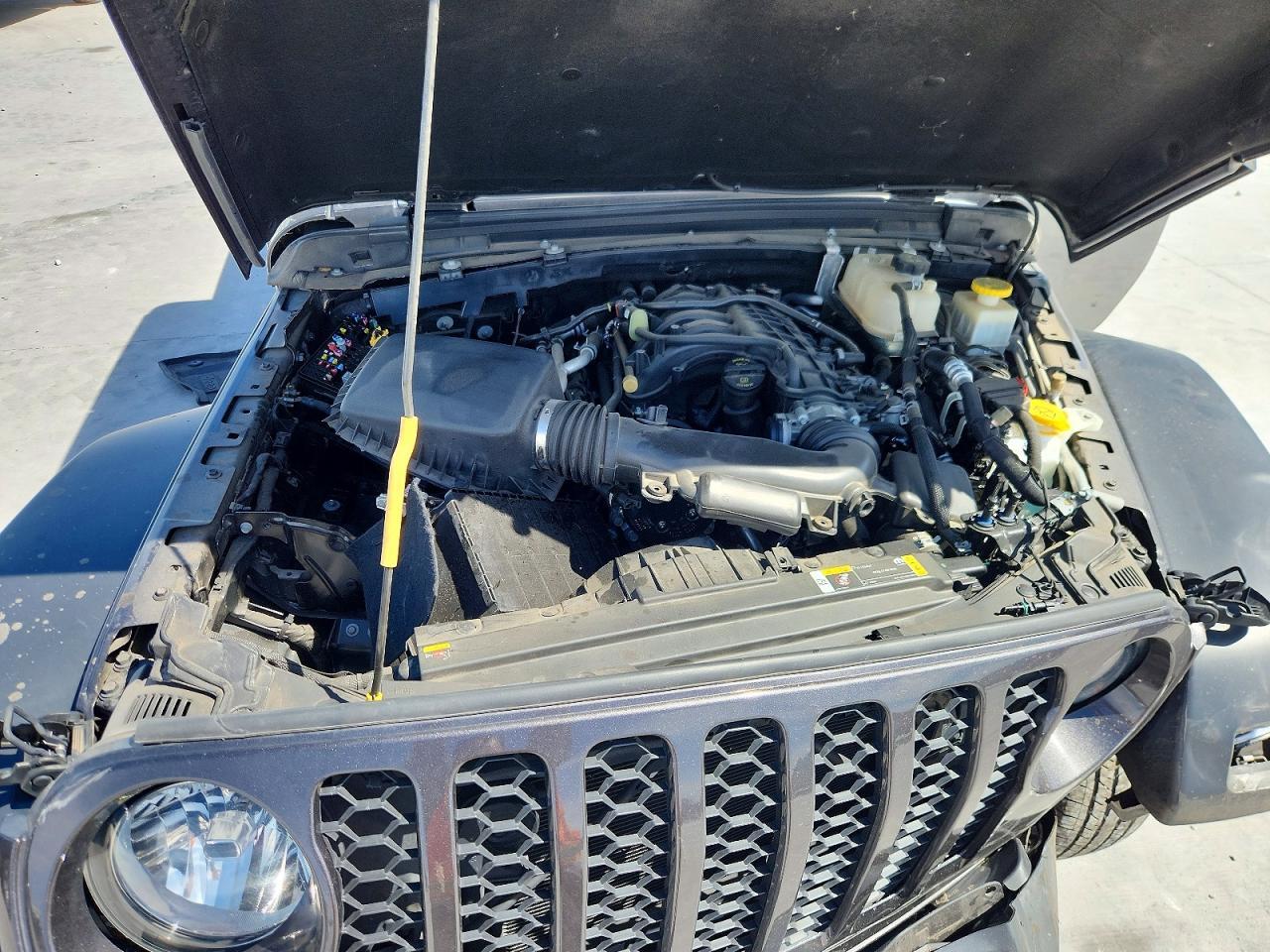 2023 Jeep Gladiator Sport