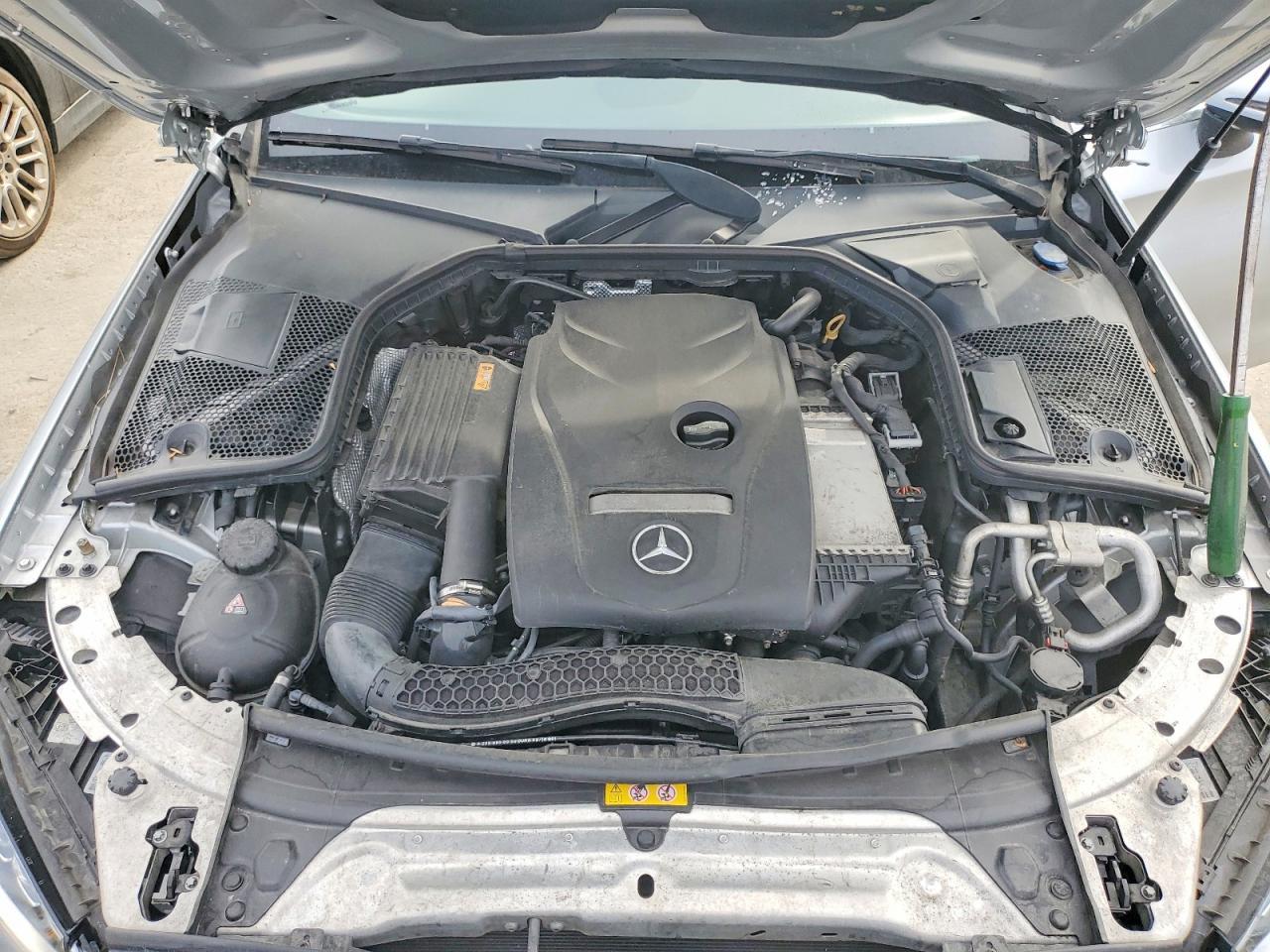2017 Mercedes-Benz C300