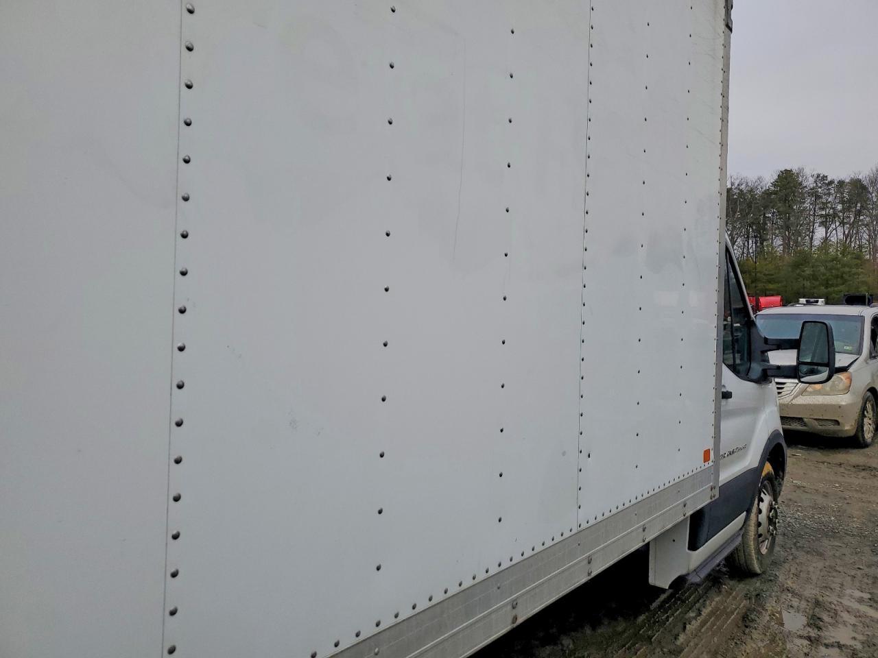 2020 Ford Transit BOX Truck