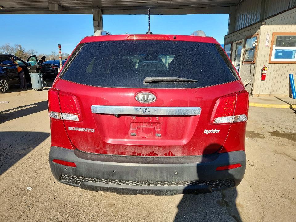 2011 KIA Sorento lx