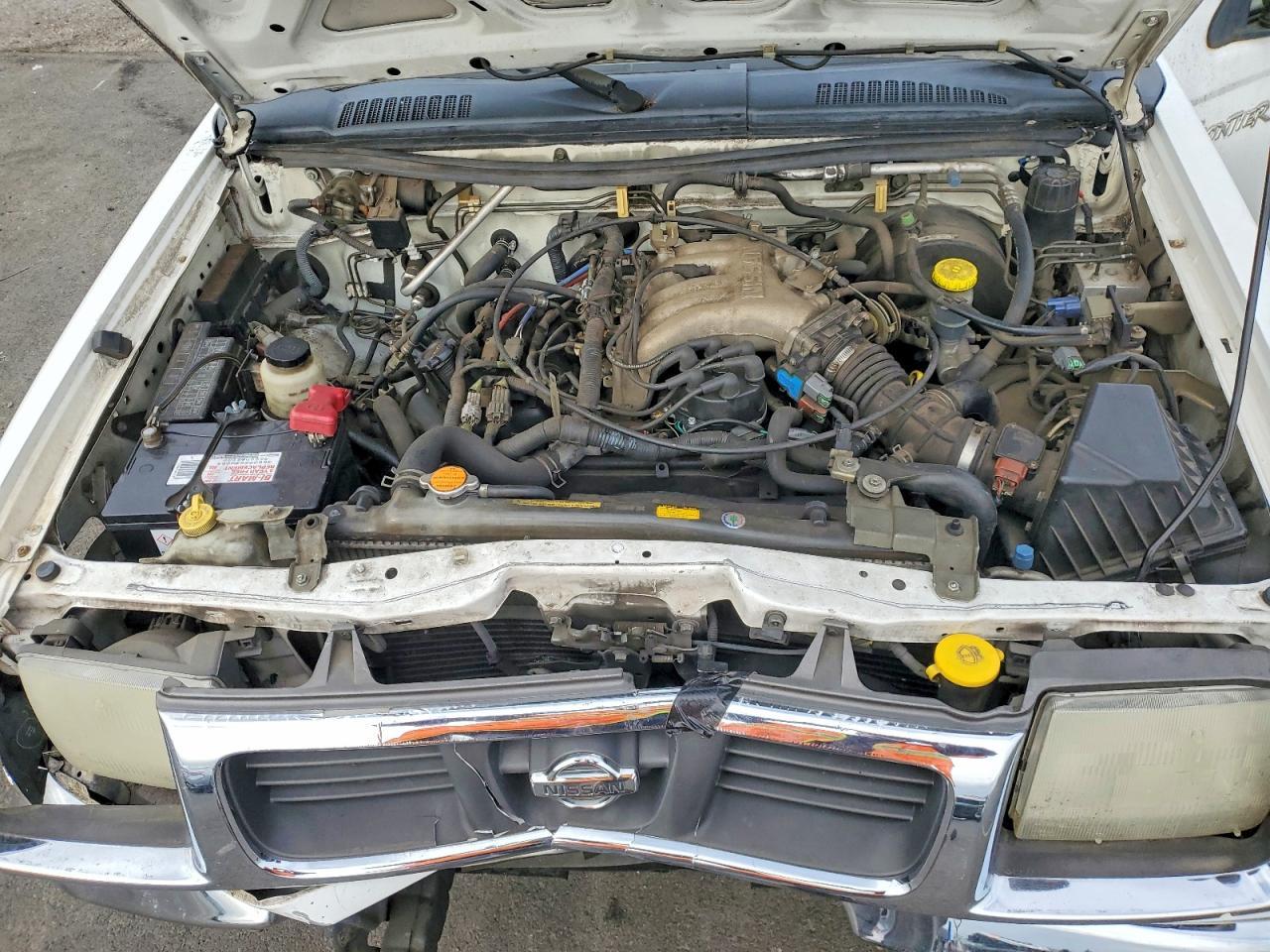 2000 Nissan Frontier XE-V6