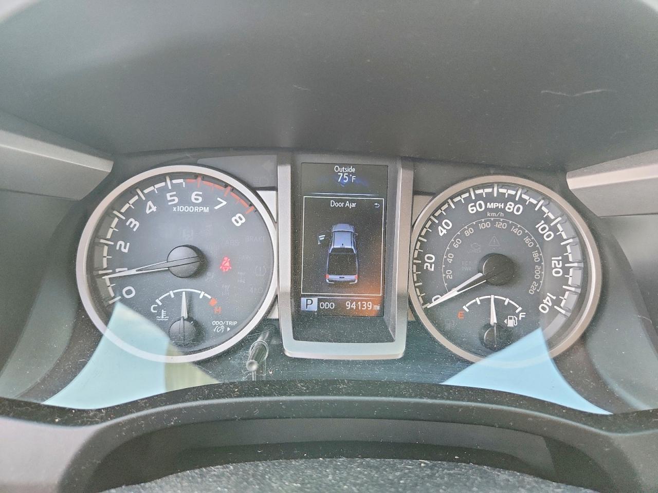 2017 Toyota Tacoma SR5