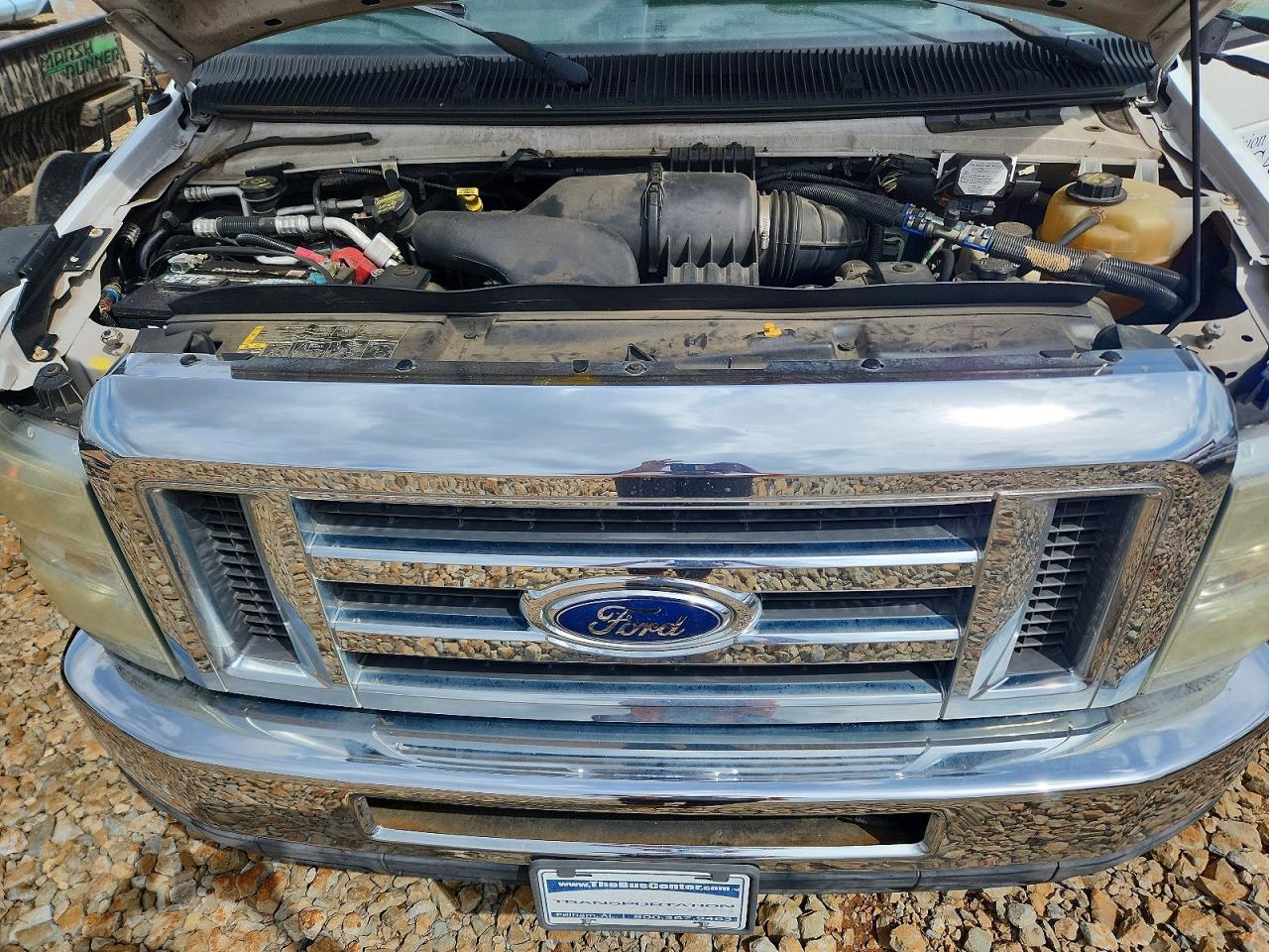 2011 Ford E450 Shuttle Bus