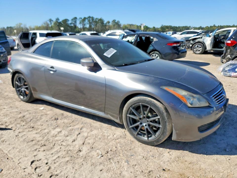 2010 Infiniti G37 Convertible Base