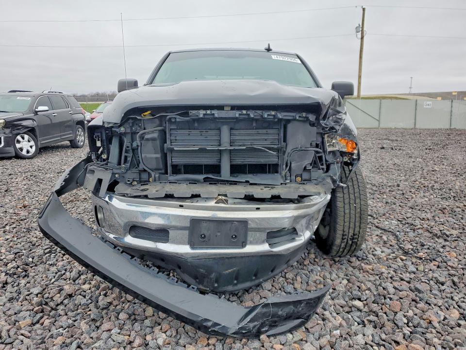 2015 Dodge RAM 1500 SLT