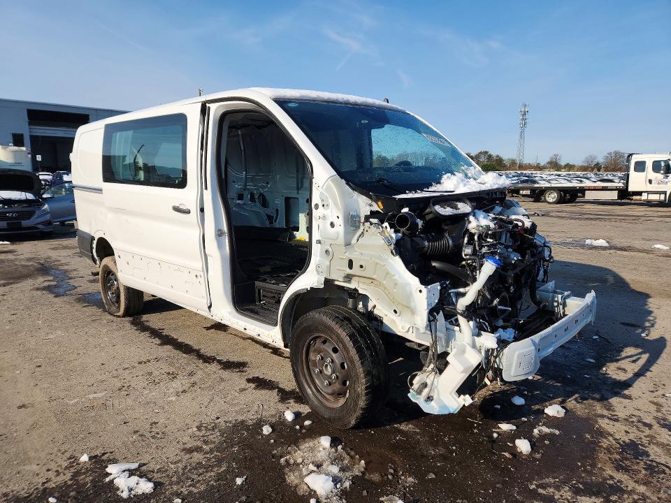 2025 Ford Transit T-250