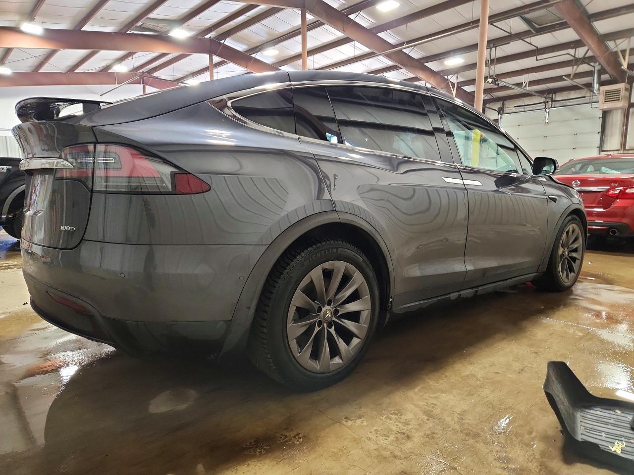 2018 Tesla Model x