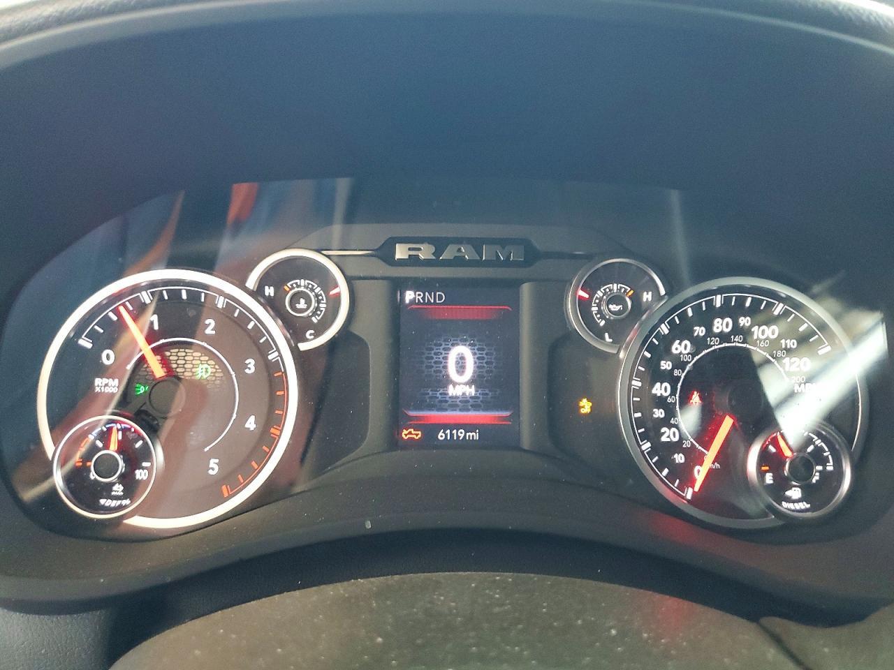 2025 Dodge RAM 3500 Flatbed Truck