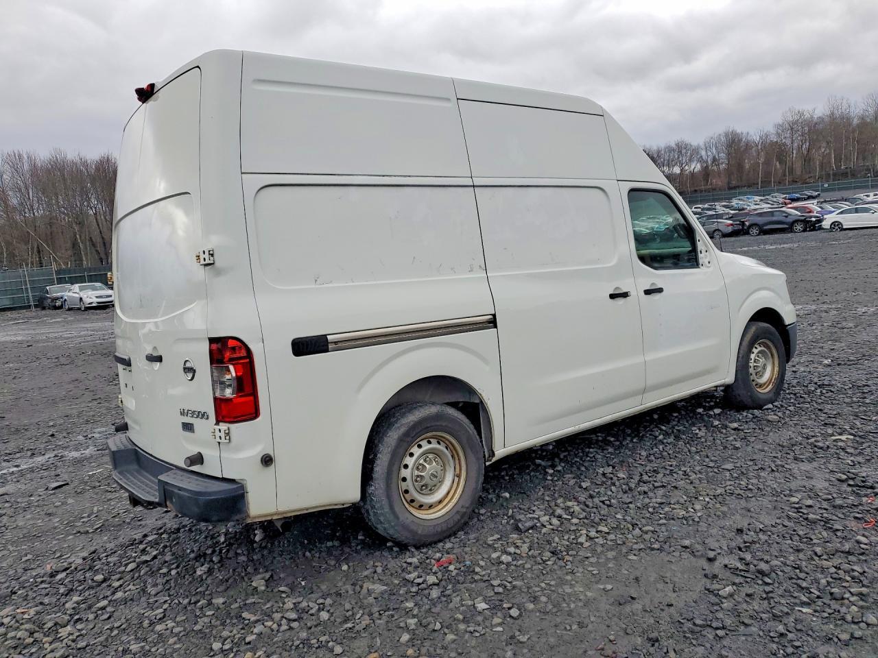 2014 Nissan NV 2500 Utility / Service Van