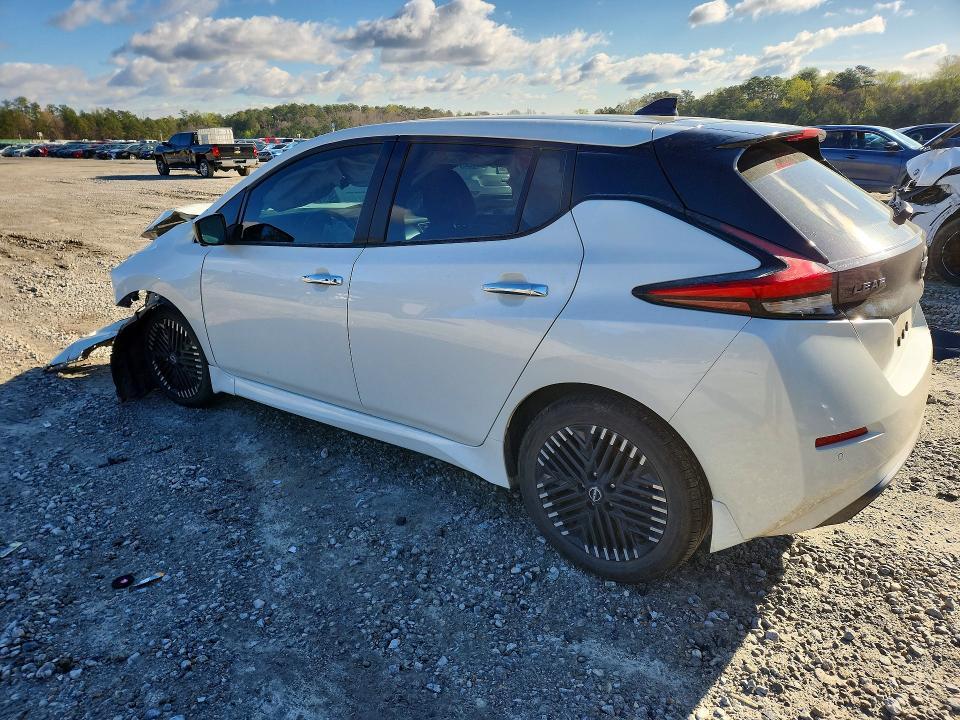 2023 Nissan Leaf sv Plus
