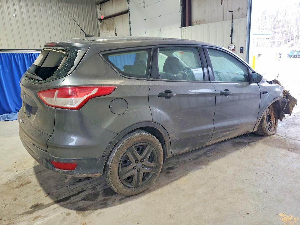2015 Ford Escape s