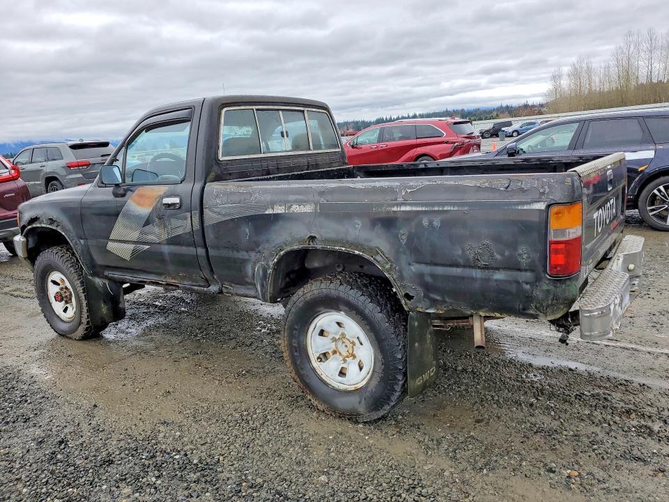 1989 Toyota Pickup Deluxe V6