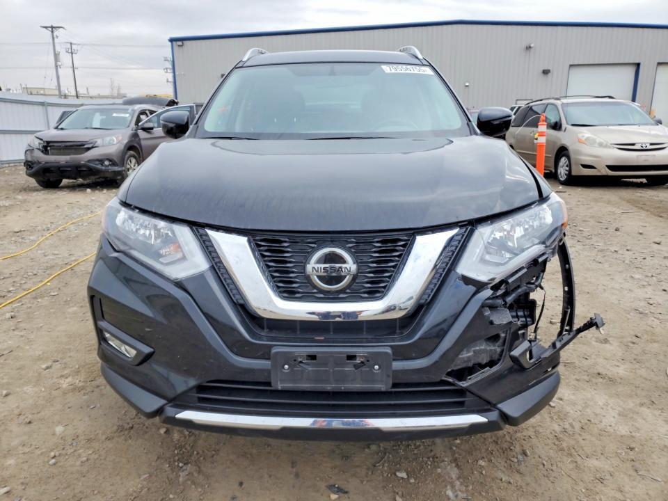 2018 Nissan Rogue sv