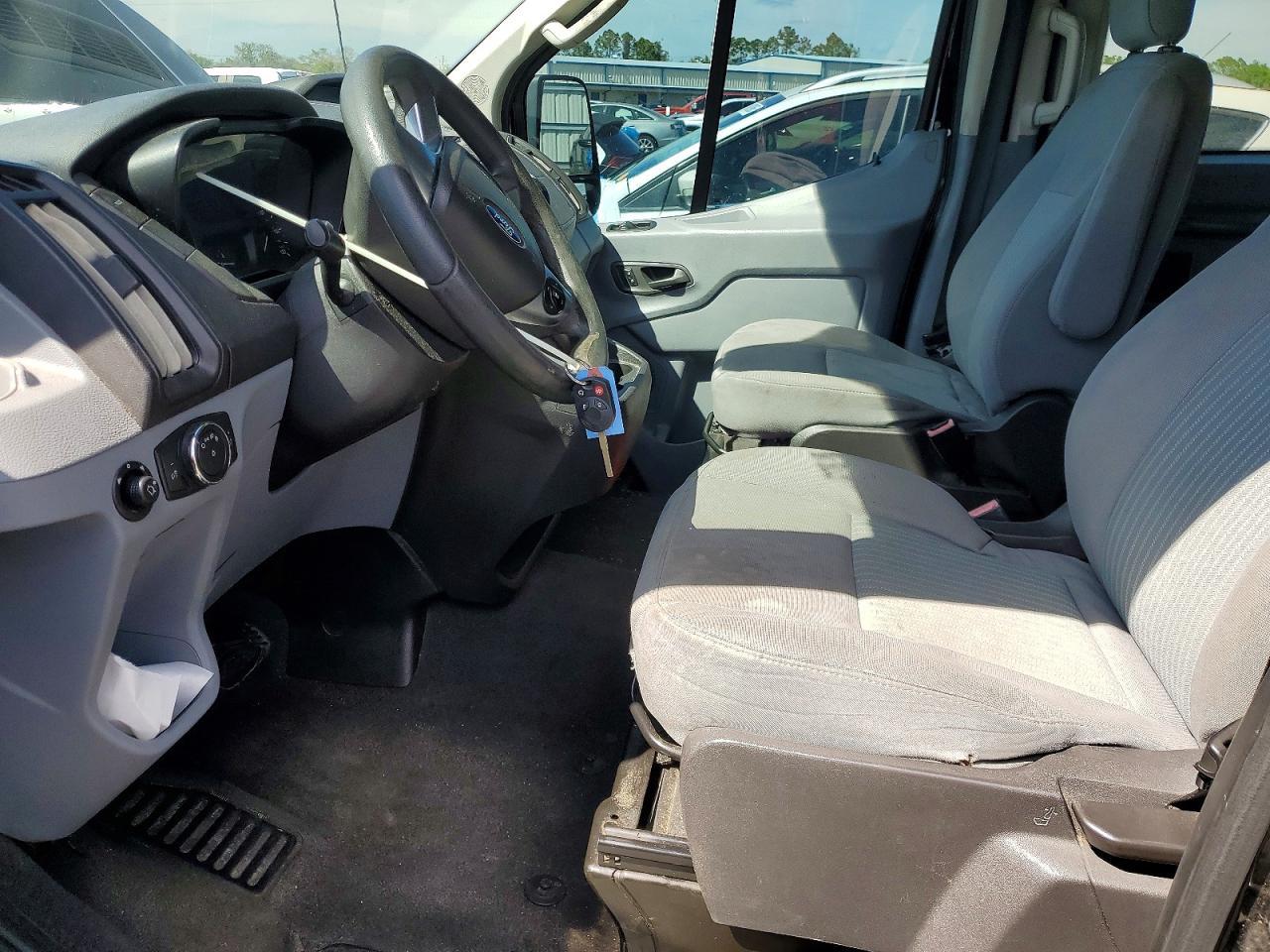 2017 Ford Transit T-350