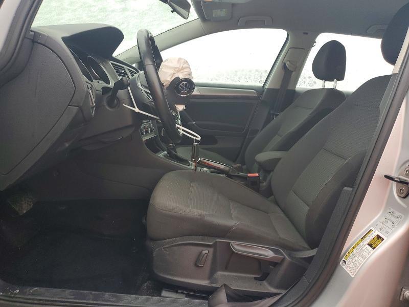 2016 Volkswagen Golf Sportwagen s