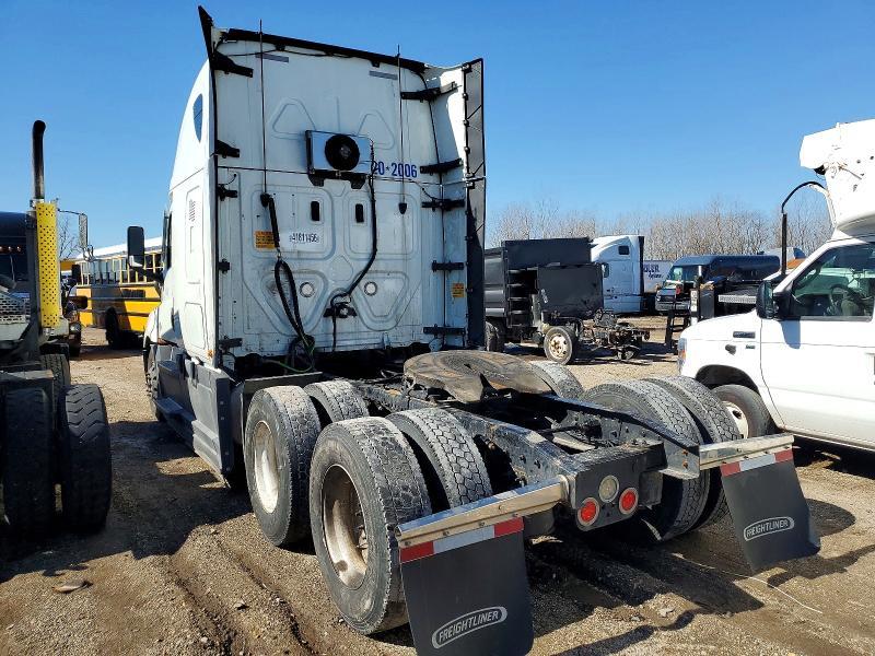 2020 Freigliner 2020 Freightliner Cascadia 126 Semi Truck