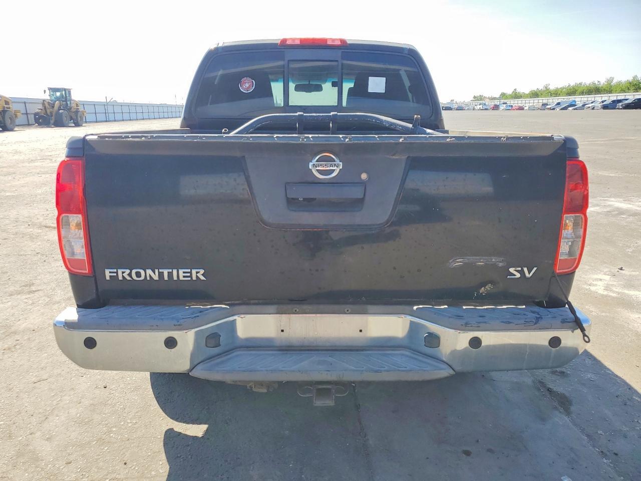 2014 Nissan Frontier S