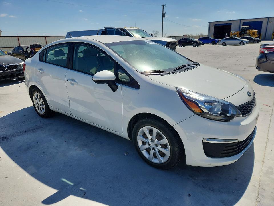 2016 KIA Rio lx