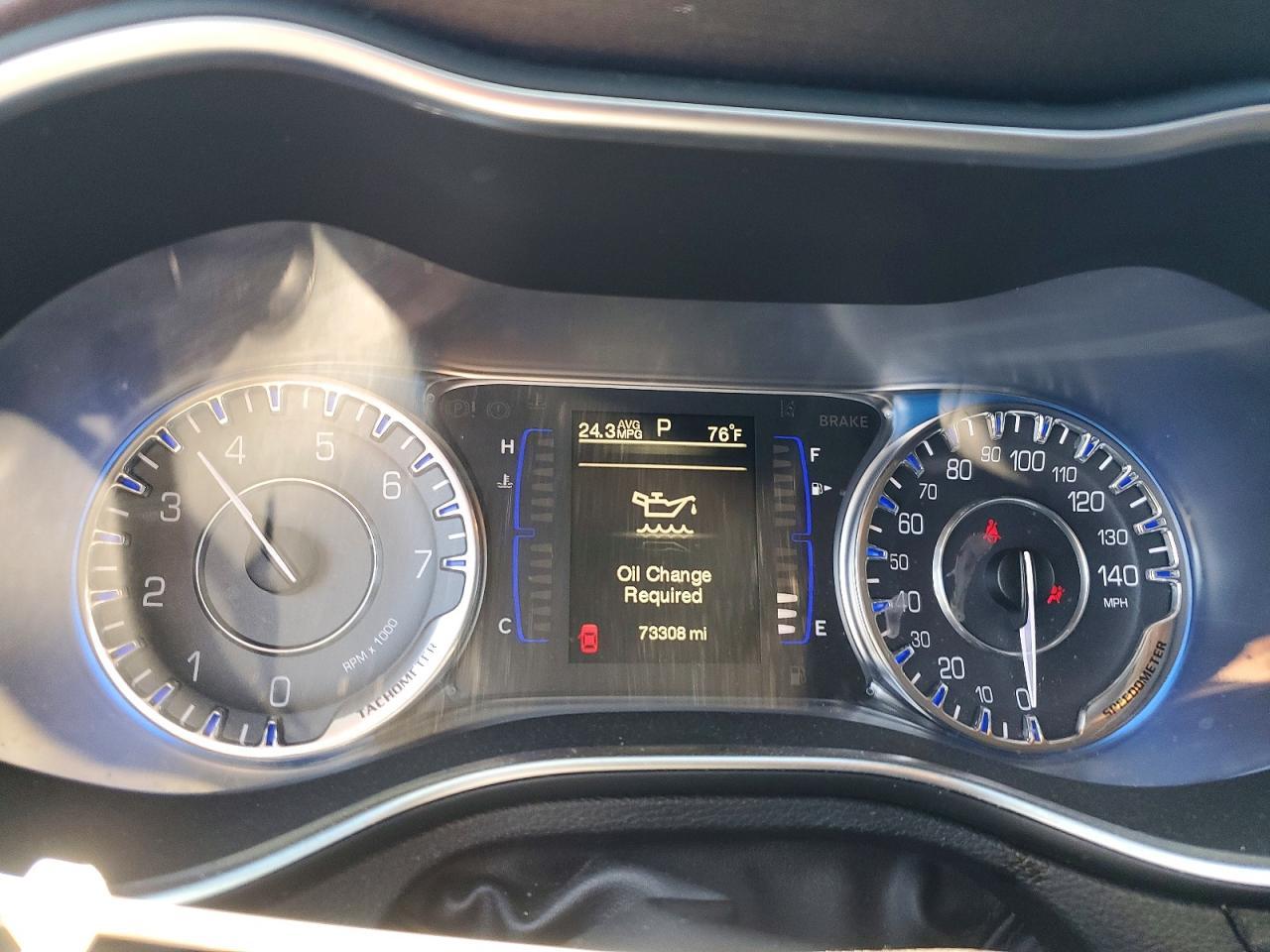 2015 Chrysler 200 Limited