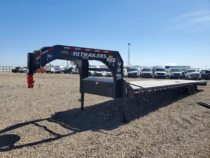 2026 PJ Flatbed Trailer