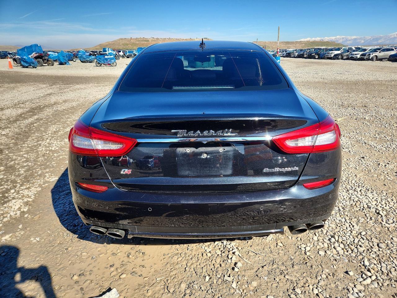 2015 Maserati Quattroporte s