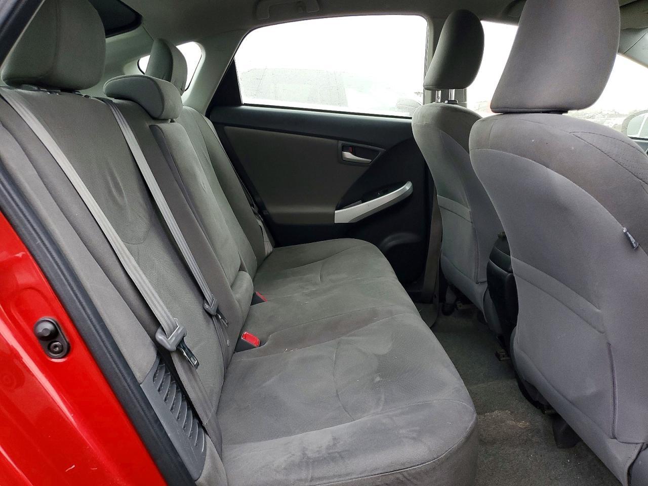 2012 Toyota Prius two