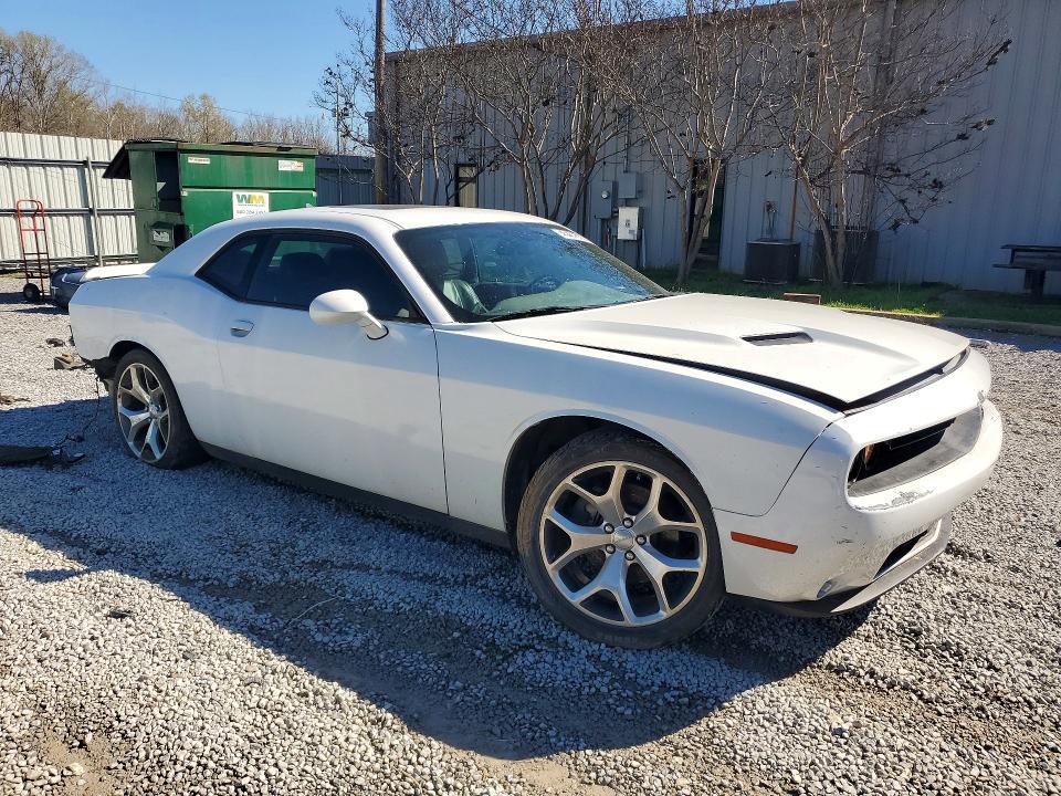 2015 Dodge Challenger sxt Plus
