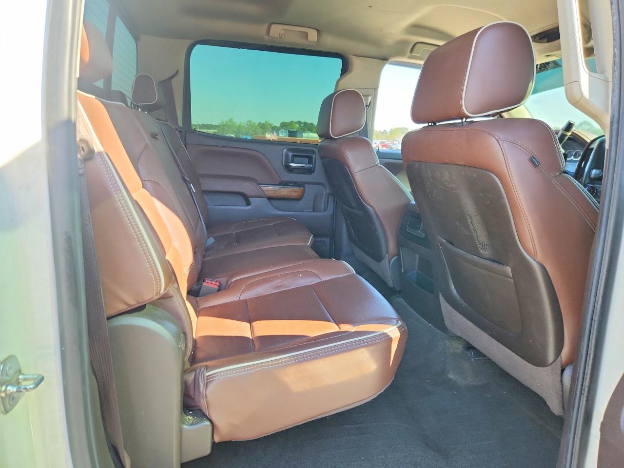 2014 Chevrolet Silverado K1500 High Country